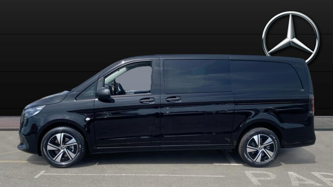 Mercedes-Benz Vito L2 Diesel Rwd 119CDI Select Crew Van 9G-Tronic - Image 5